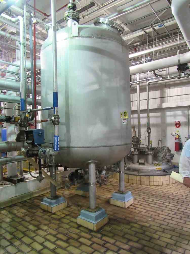 1000 Gal M&M Welding 316L Stainless Steel Pressure Vessel