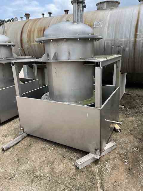 200 Gal Stainless Steel Tank