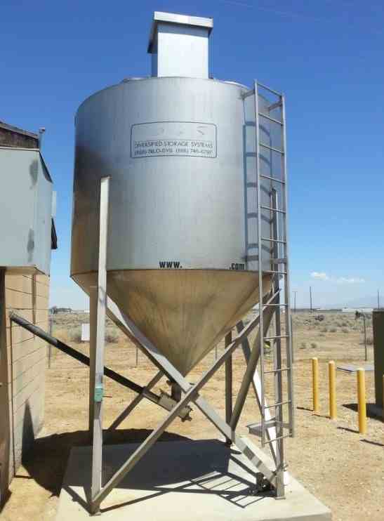 2800 Gal DIVERSIFIED MFG 316-SS Silo