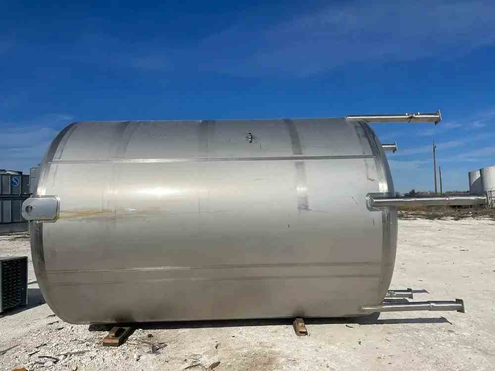 6000 Gal Walker Stainless Steel Tank