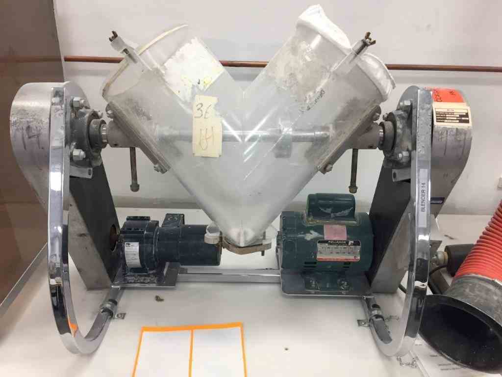 8 Qt Patterson-Kelley (P-K) V-Blender