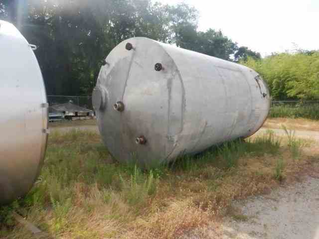 Used 10000 Gallon Stainless Steel Tank - RECO