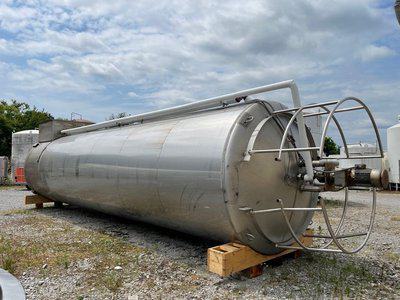 10000-gal-cherry-burrell-stainless-steel-tank