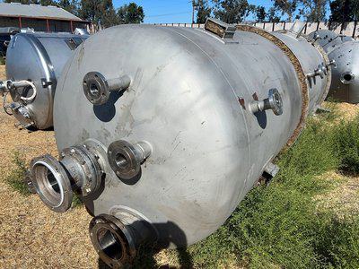 2000 Gal Hahn and Clay 304L Stainless Steel Pressure Vessel