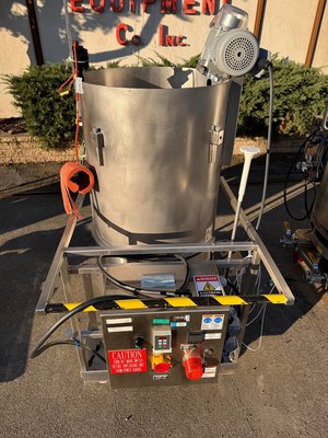 250 Liters HyClone Fermenter / Bioreactor