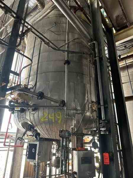 3200 Gal Ward Tank Stainless Steel Reactor