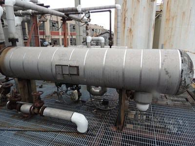 570 Sq Ft Manning & Lewis Carbon Steel Shell & Tube Heat Exchanger